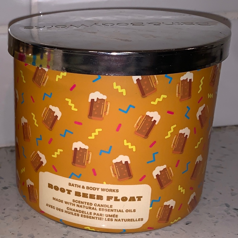 NEW Limited Edition Re-Release Bath & Body Works 3-Wick Candle Root Beer Float